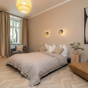 Arbio I Artsy Oasis Apartment Berlin